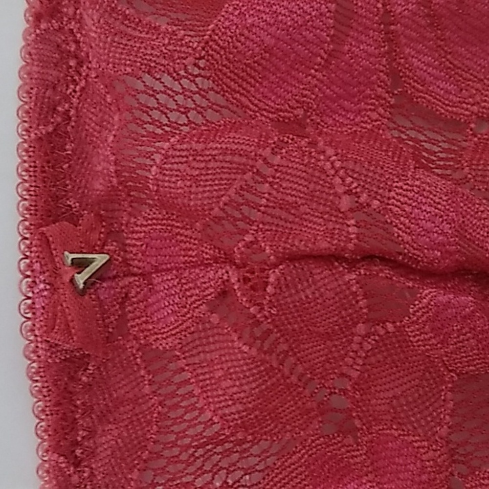 Victoria's Secret V-String Panty - Picture 2 of 3